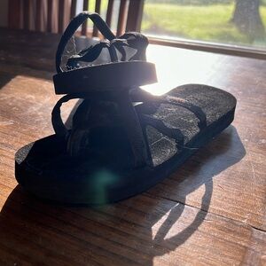 Size 6 Teva sandals. Worn twice